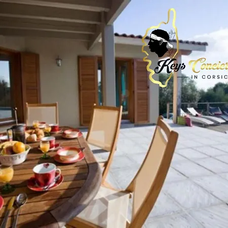 A Vecchio * Порто-Веккьо